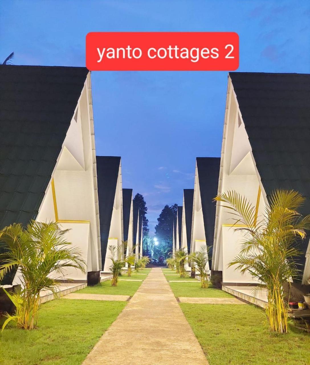 Yanto Cottages Lumajang Εξωτερικό φωτογραφία